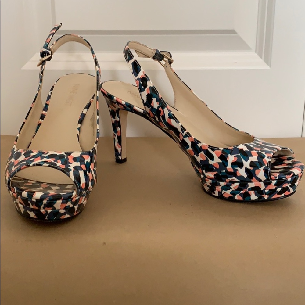 Nine West platform sandal Size 6.5